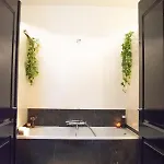 Bed & Breakfast Perfect Middle Of Amsterdam