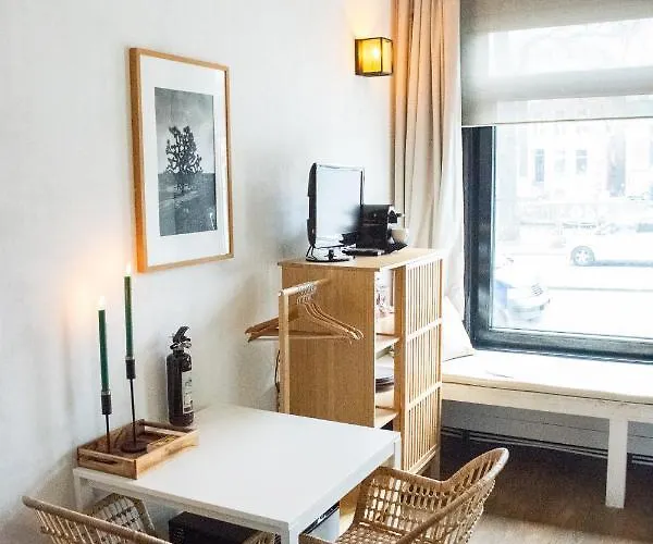 Perfect Middle Of 3*