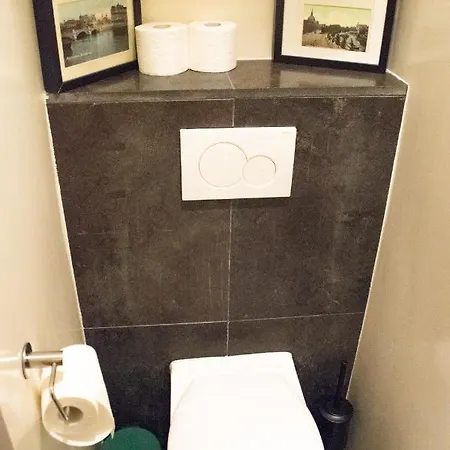 Bed & Breakfast Perfect Middle Of 3*